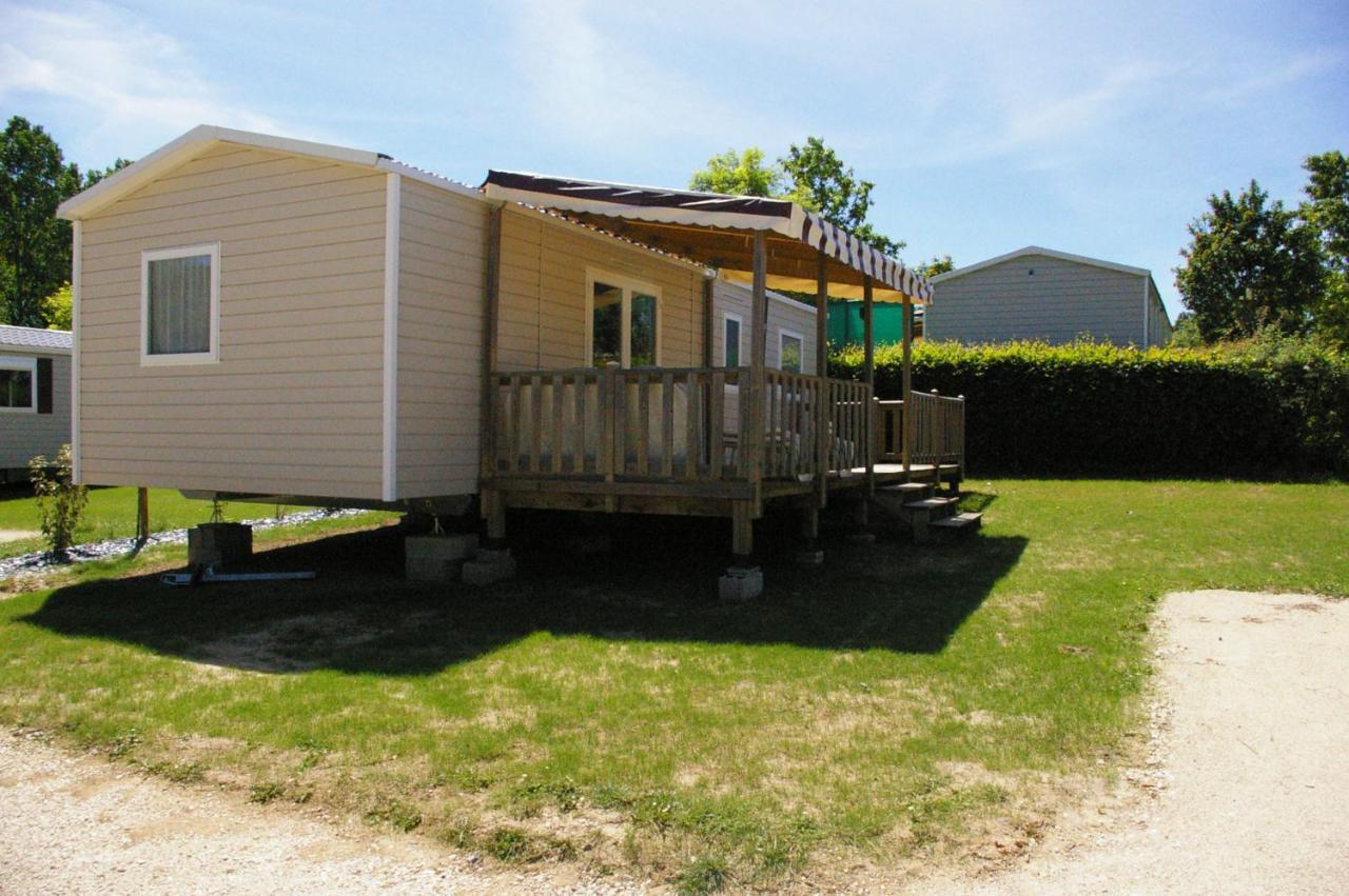 Mhvacances Louent Plusieurs Mobilhomes Dans Camping 4 Etoiles Proche Chateaux Et Zoo Beauval Onzain Luaran gambar