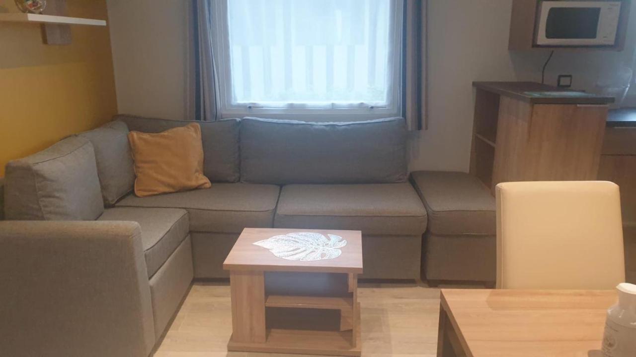 Mhvacances Louent Plusieurs Mobilhomes Dans Camping 4 Etoiles Proche Chateaux Et Zoo Beauval Onzain Luaran gambar